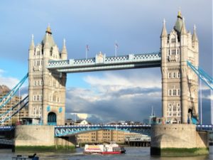 London für Anfänger Tower Bridge bearbeitet klein