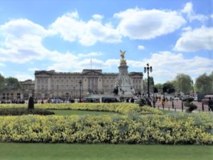 Buckingham Palace 2 bearbeitet klein