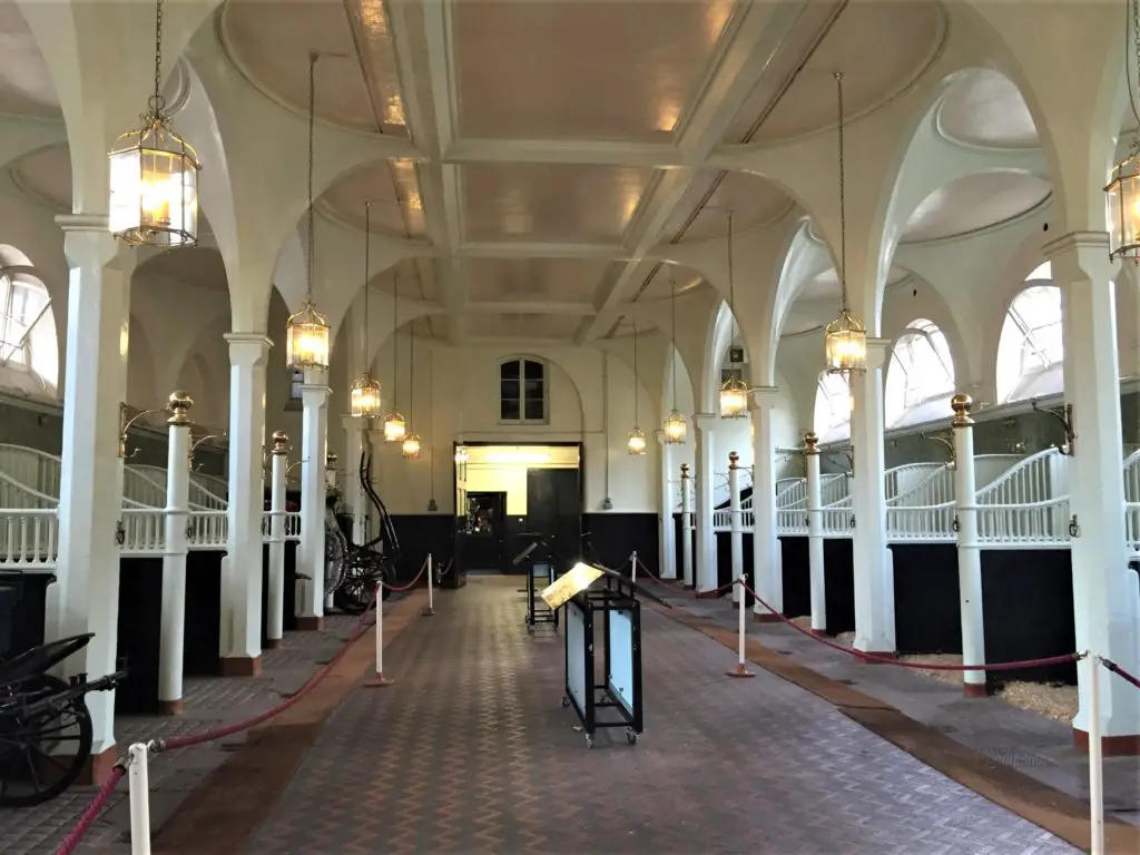 Royal Mews London Bild 4 bearbeitet