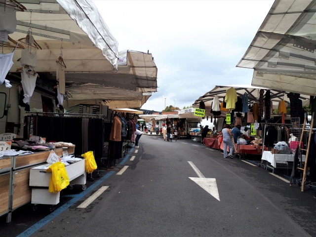 Markt in Arona Bild 4 bearbeitet klein