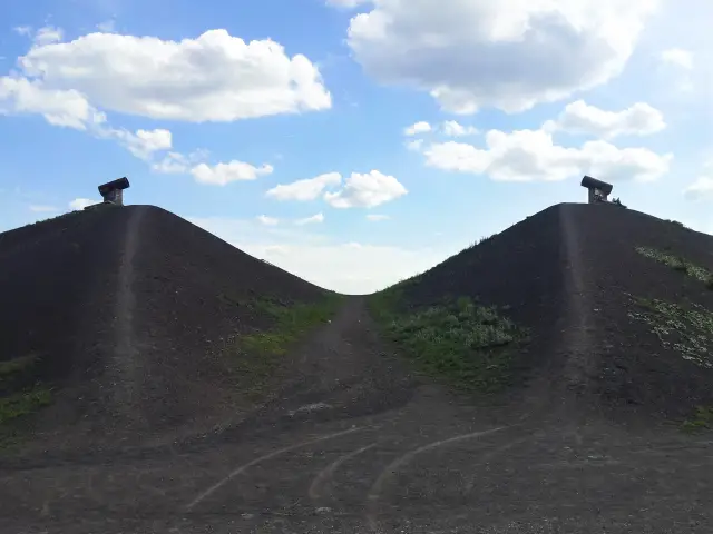 Halden im Ruhrgebiet Bild 3 bearbeitet klein