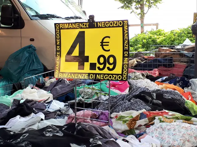 Markt in Feriolo Aufmacher 2 bearbeitet klein