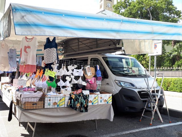 Markt in Lesa Aufmacher 2 bearbeitet klein