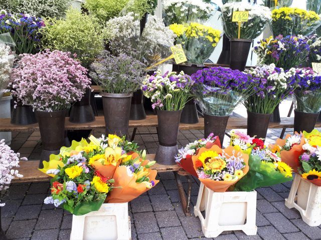 Markt in Lesa Bild 4 bearbeitet klein