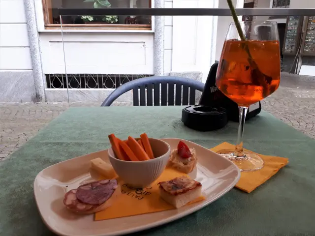 Aperitivo in Stresa Bild 5 bearbeitet klein