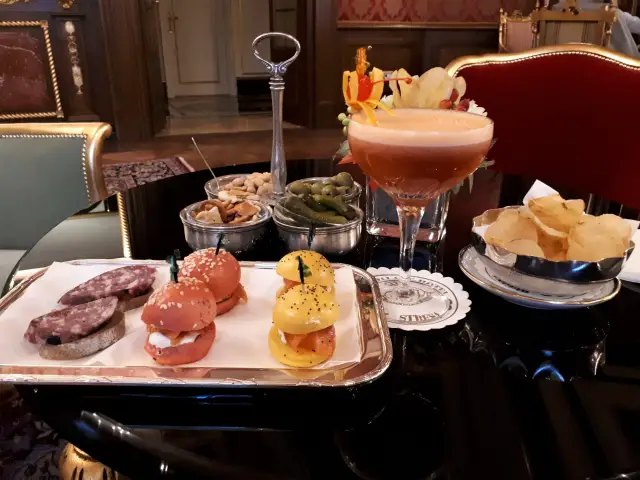 Aperitivo in Stresa Bild 8 bearbeitet klein