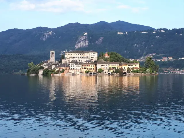 Isola San Giulio Aufmacher 2 bearbeitet klein