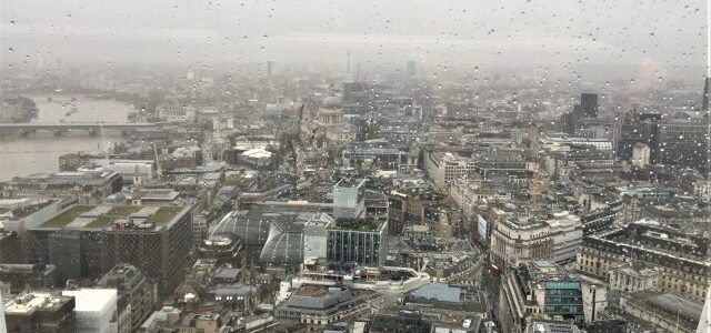 London im Regen: Was du bei schlechtem Wetter unternehmen kannst
