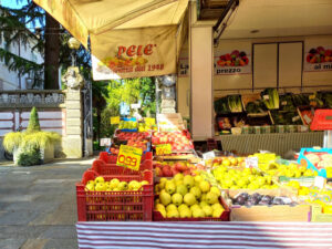 Markt in Gozzano Aufmacher 2 bearbeitet klein