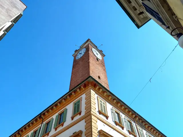 Novara im Piemont Bild 8 bearbeitet klein