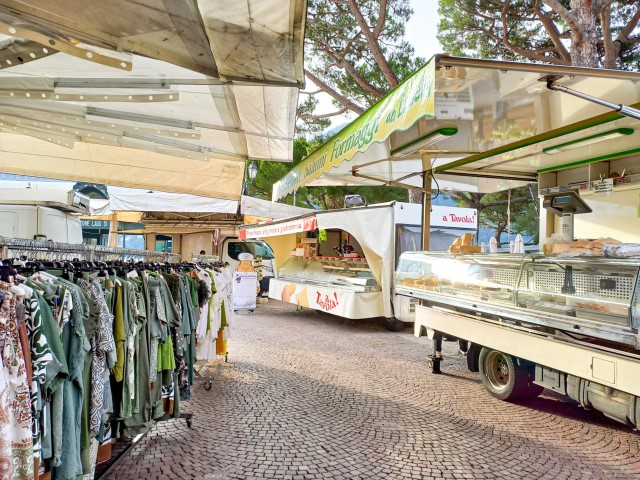 Markt in Cernobbio Aufmacher 2 bearbeitet klein