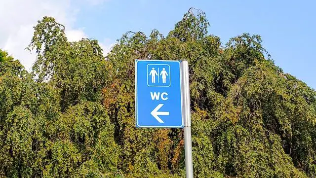 Öffentliche Toiletten in Stresa Aufmacher 1 bearbeitet klein