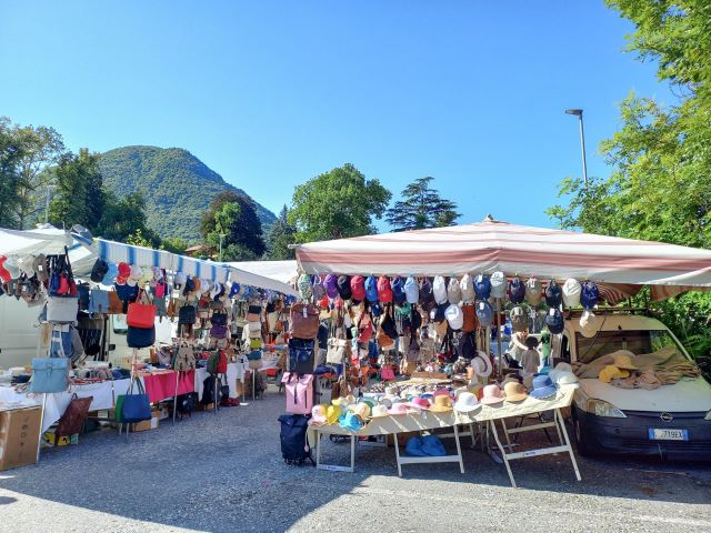 Markt in Mergozzo Aufmacher 2 bearbeitet klein